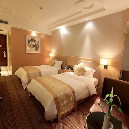 Laiyang Golden Mountain International Hotel מראה חיצוני תמונה