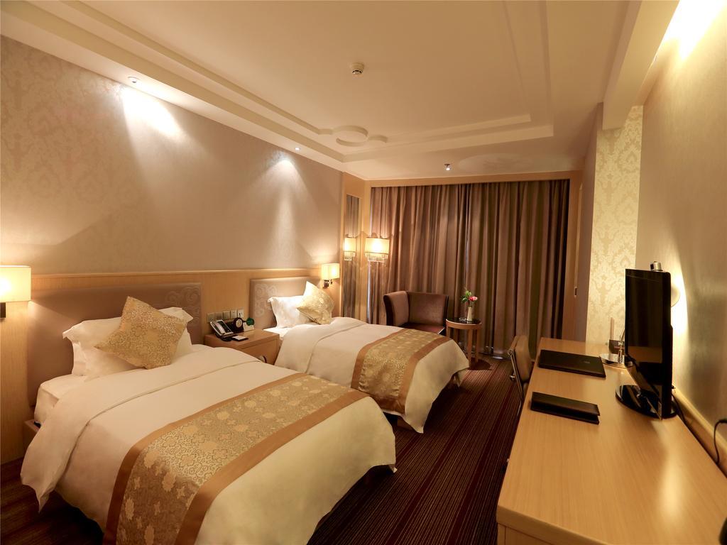 Laiyang Golden Mountain International Hotel מראה חיצוני תמונה