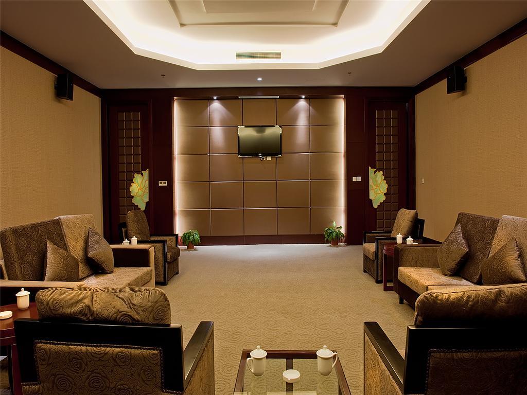 Laiyang Golden Mountain International Hotel מראה חיצוני תמונה