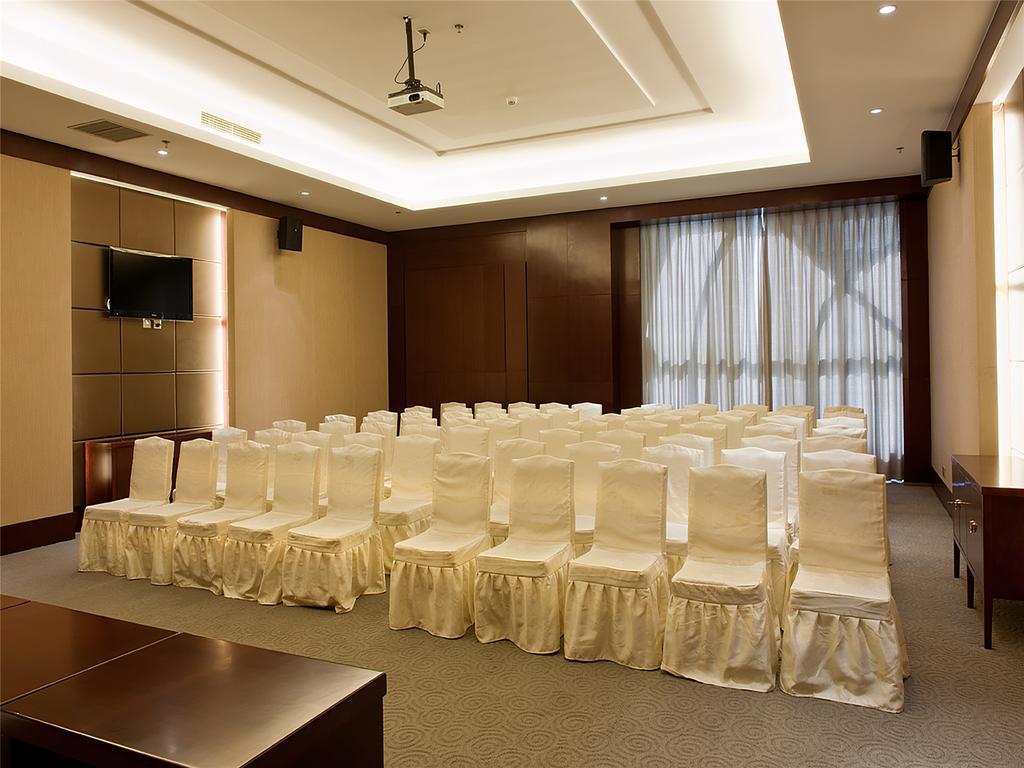 Laiyang Golden Mountain International Hotel מראה חיצוני תמונה